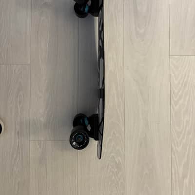 EVH Aluminati Skateboard 2020s - Black / White image 3
