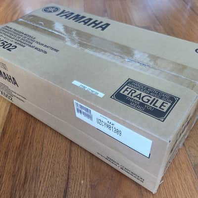 Yamaha DTX502 Electronic Drum Trigger Module with AC power adapter, mounting bracket and owner's manual image 3