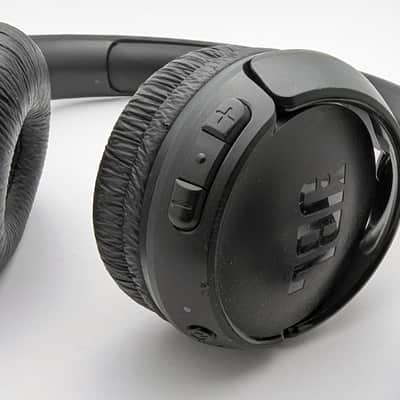 JBL Tune 510BT Wireless On Ear Headphones 2021 - Present - Black image 7