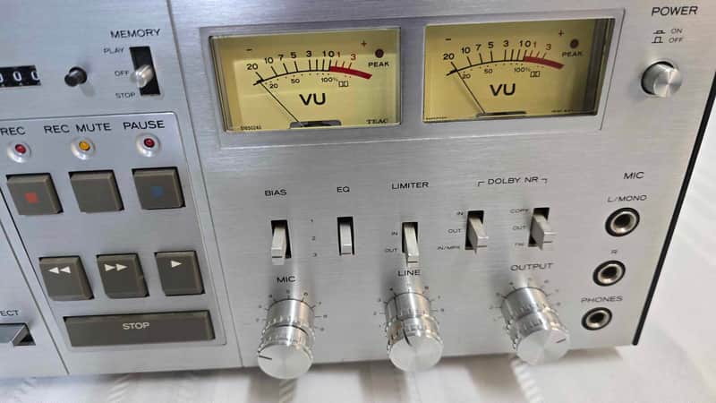 TEAC A-650 Cassette Player 1970's - Silver & Black | Reverb