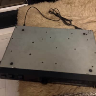Roland JV-1080 64-Voice Synthesizer Module 1994 - 2001 - Black image 4