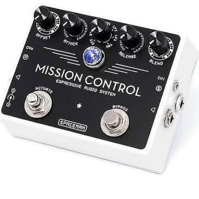Spaceman Effects Mission Control White image 1