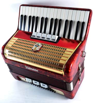 Vintage German Made TOP Piano Accordion Weltmeister 60 bass,8 sw.+Original Hard Case&Shoulder Straps image 3