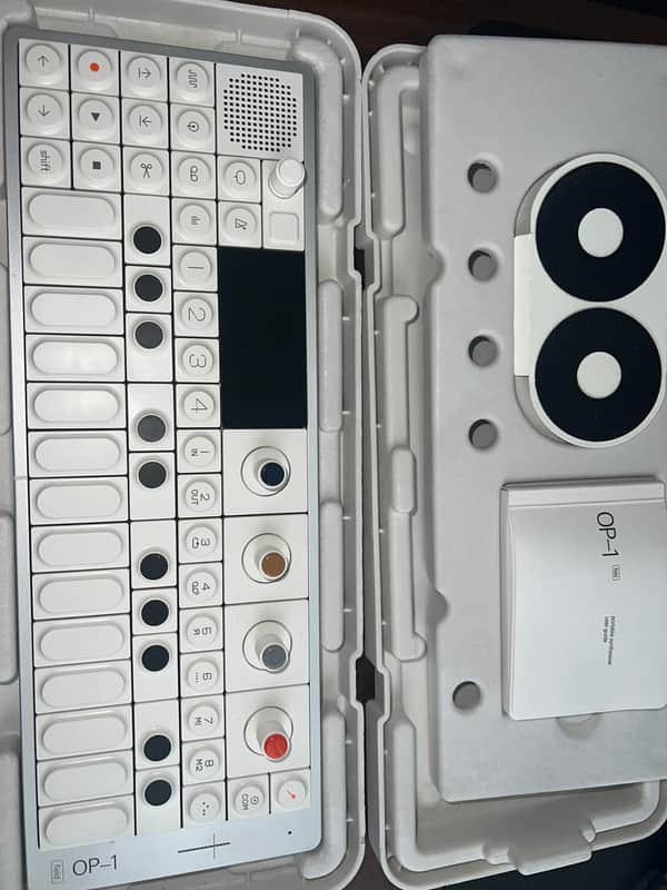 Teenage Engineering OP-1 Field Portable Synthesizer Workstation 2022 - Present - White image 1