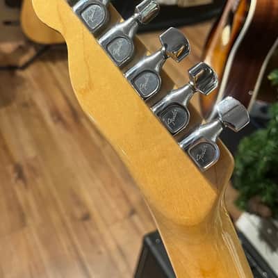 Fender Elite Telecaster with Rosewood Fretboard 1983 - Wild Cherry OHSC image 6