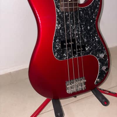Fender Precision Bass STD 2010 - Candy Apple Red image 6