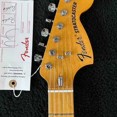 Fender Vintera II '70s Stratocaster with Maple Fretboard 3-Color Sunburst #MX23039418 7lbs 2.9oz image 6