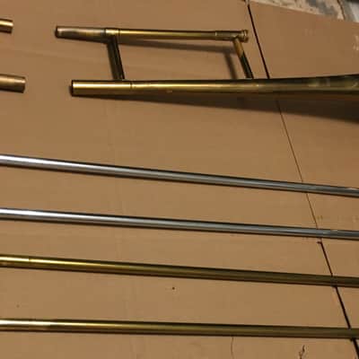 MARTIN "THE MARTIN COMMITTEE" 1948 HANDCRAFT TROMBONE ORG. LAC SERVICED GREAT SLIDE NO WEAR CASE SBK image 4