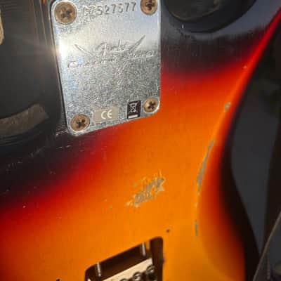 Fender Custom shop 1961 Reissue Stratocaster 2016 - sunburst image 8