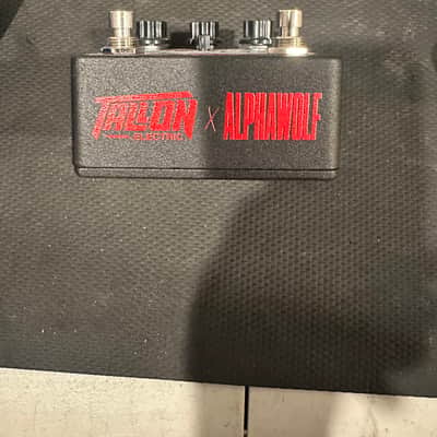 Tallon Electric x Alphawolf - The Noise Pedal image 3