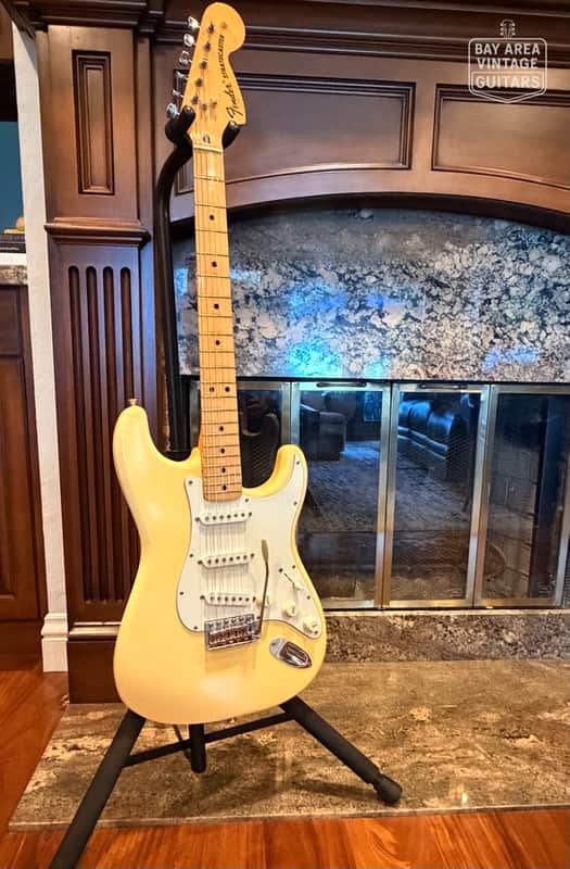 1973 Fender Stratocaster - All Original - Olympic White - w/HSC image 1