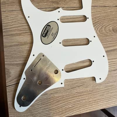 Celluloid Red Tortoise Vintage style Stratocaster Pickguard image 5