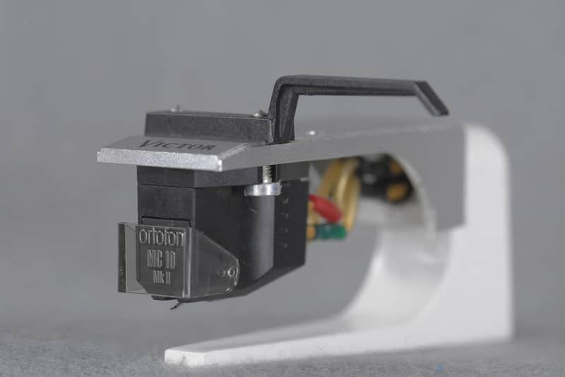 Ortofon MC10  MK II Cartridge W/ Headshell In Excellent Condition image 1