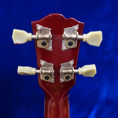 Mahalo LP Ukulele Electric, Cover - Cherry Sunburst image 4