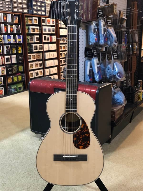 Larrivee P-03-R Rosewood Parlor Guitar image 1