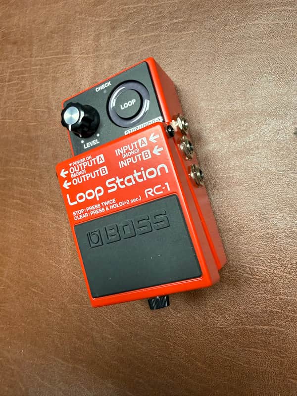 Boss RC-1 Loop Station 2014 - Present - Red