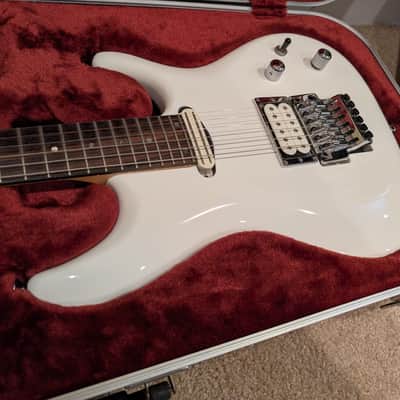 Ibanez JS2400-WH Joe Satriani Signature 2010 - 2014 - White image 1