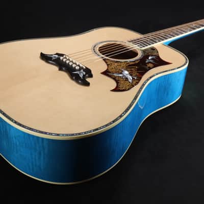 Gibson Custom Shop ONE OFF Dove's in Flight Natural Top Bluebonnet Back/Sides with Case - Bluebonnet 021 image 3