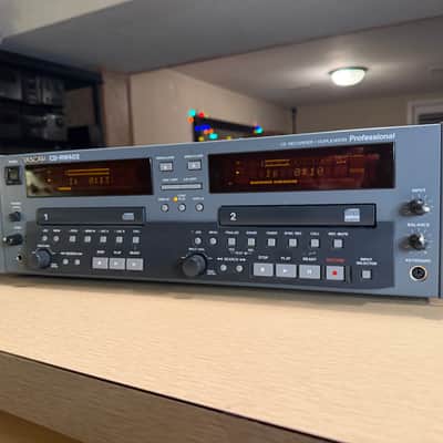 Tascam CD-RW402 Professional Compact Disc Recorder FRESHLY serviced New Belts✅ image 2