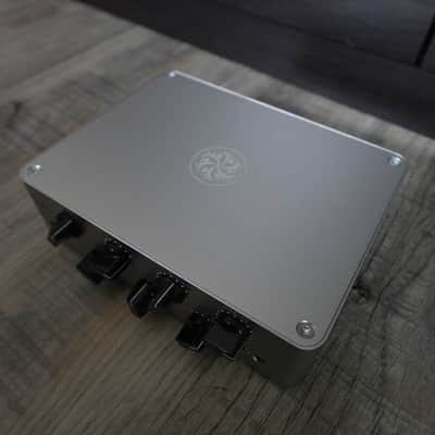 Darkglass Electronics Exponent 500 500-Watt Bass Amp Head 2022 - Present - Silver image 4