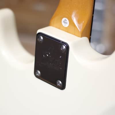 Eko ST-300 WH Tribute Series - White image 10