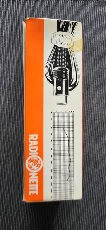 Radionette Dyna mike reporter 60 s - Black image 1