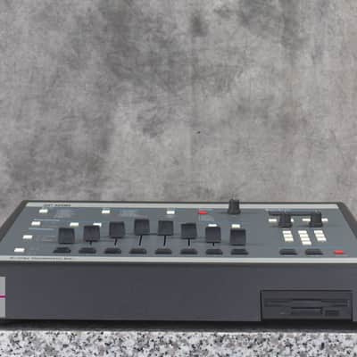 E-mu Systems SP-1200 Drum Machine & Sampler in Very Good Condition image 5