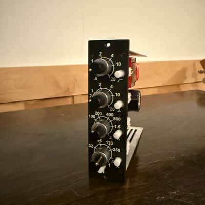 Tonelux EQ5P 500 Series Discrete Parametric Equalizer Module 2010s - Green image 3