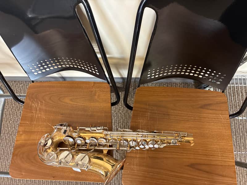 Vito 7131 (clone of Yamaha YAS-23) student/ intermediate Alto Saxophone Late 1990s, early 2000s - Gold lacquer image 1