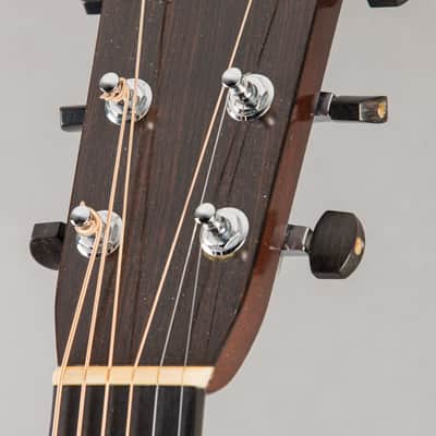 Martin HD-28 1992, Natural image 6