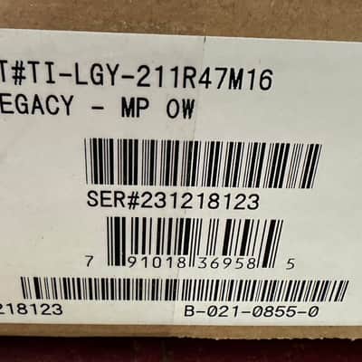 G&L Tribute Series Legacy with Maple Fretboard Olympic White image 6