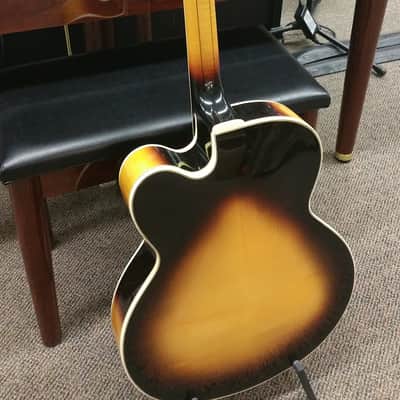 Vintage 1973 Gibson Johnny Smith Archtop image 2