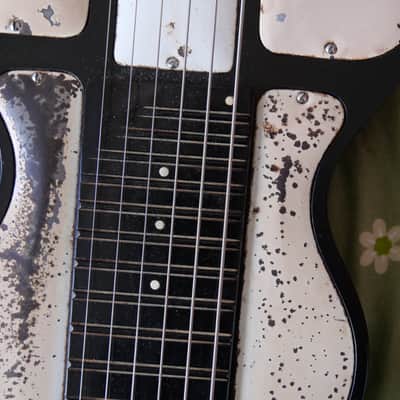 Rickenbacker Rickenbacker B6 "Panda" lap steel guitar 1940's - black and white image 13