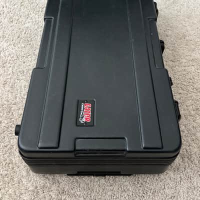Line 6 Helix LT with Gator case image 10