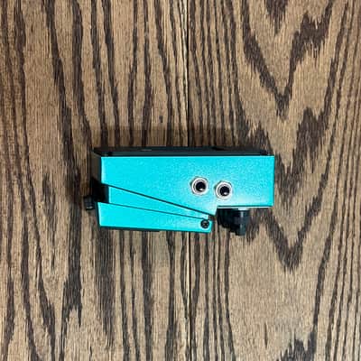 Boss SL-2 Slicer 2022 - Present - Teal image 4