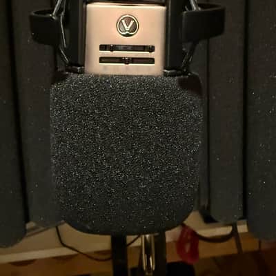 Austrian Audio OC818 Studio Set 2023 - Present - Champagne image 2
