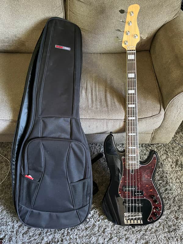 Sire 2nd Generation Marcus Miller P7 BK Alder 5-String with Ebony Fretboard