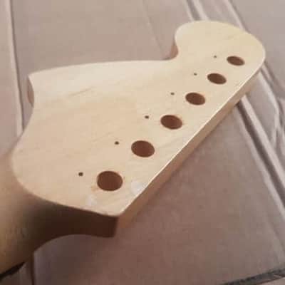 CHUNKY ROSEWOOD NECK image 2