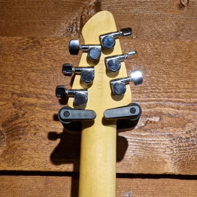 Peavey Firenza AX Electric Guitar; White: Serial Number: 10480346 | Second Hand image 6