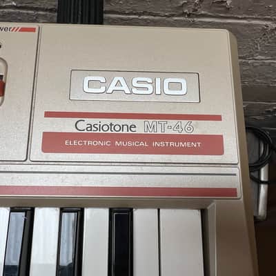 Vintage 1980s Casio Casiotone MT-46 Synthesizer Electronic Keyboard w/ Manual image 3