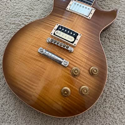 Gibson Les Paul Standard Premium Plus | 2005 Honeyburst Plus Top | 60s Neck image 2
