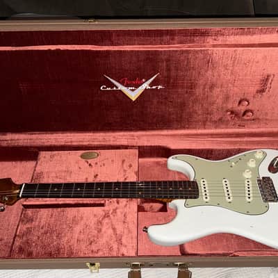Fender Stratocaster GT11 2025 - Journeyman Relic image 1