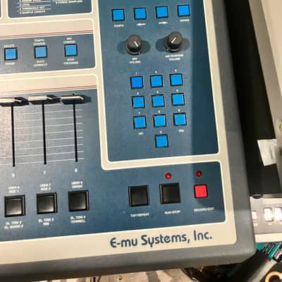 E-MU Systems SP-12 Turbo; 8-Voice Drum Sampler 1985 - 1987 - Blue image 6