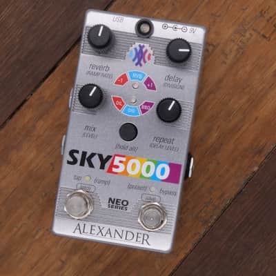 Alexander Pedals Sky 5000 Neo Series Delay | Reverb