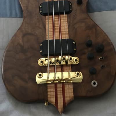 Marques Custom Artisan short scale bass image 3