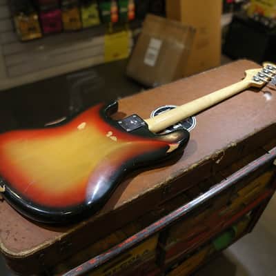 Fender Jazz Bass with Rosewood Fretboard 1970 - 1974 - Sunburst image 8