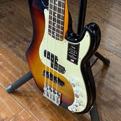 Fender American Ultra Precision P Bass RW Ultraburst #US22041454  8lbs 134.6 oz. USA image 5