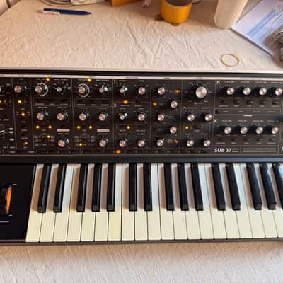 Moog Subsequent 37 Analog Synth 2017 - Present - Black image 3
