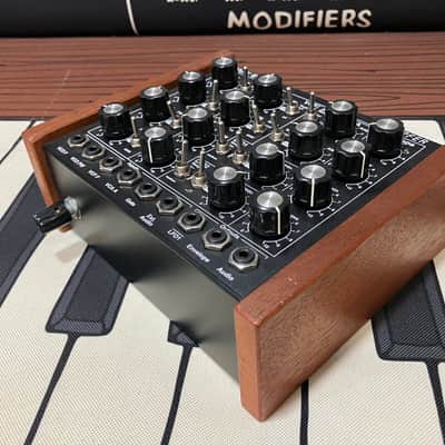 Doepfer Dark Energy mk I MINT with portamento mod image 3