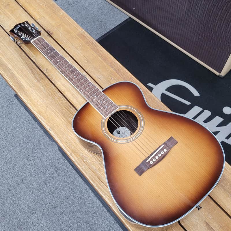 Guild Westerly Collection M-260E Deluxe Acoustic 2024  - Edge Burst image 1